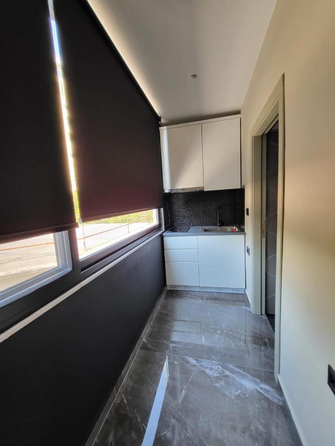La Mirage Apartment 04 Тирана Екстериор снимка